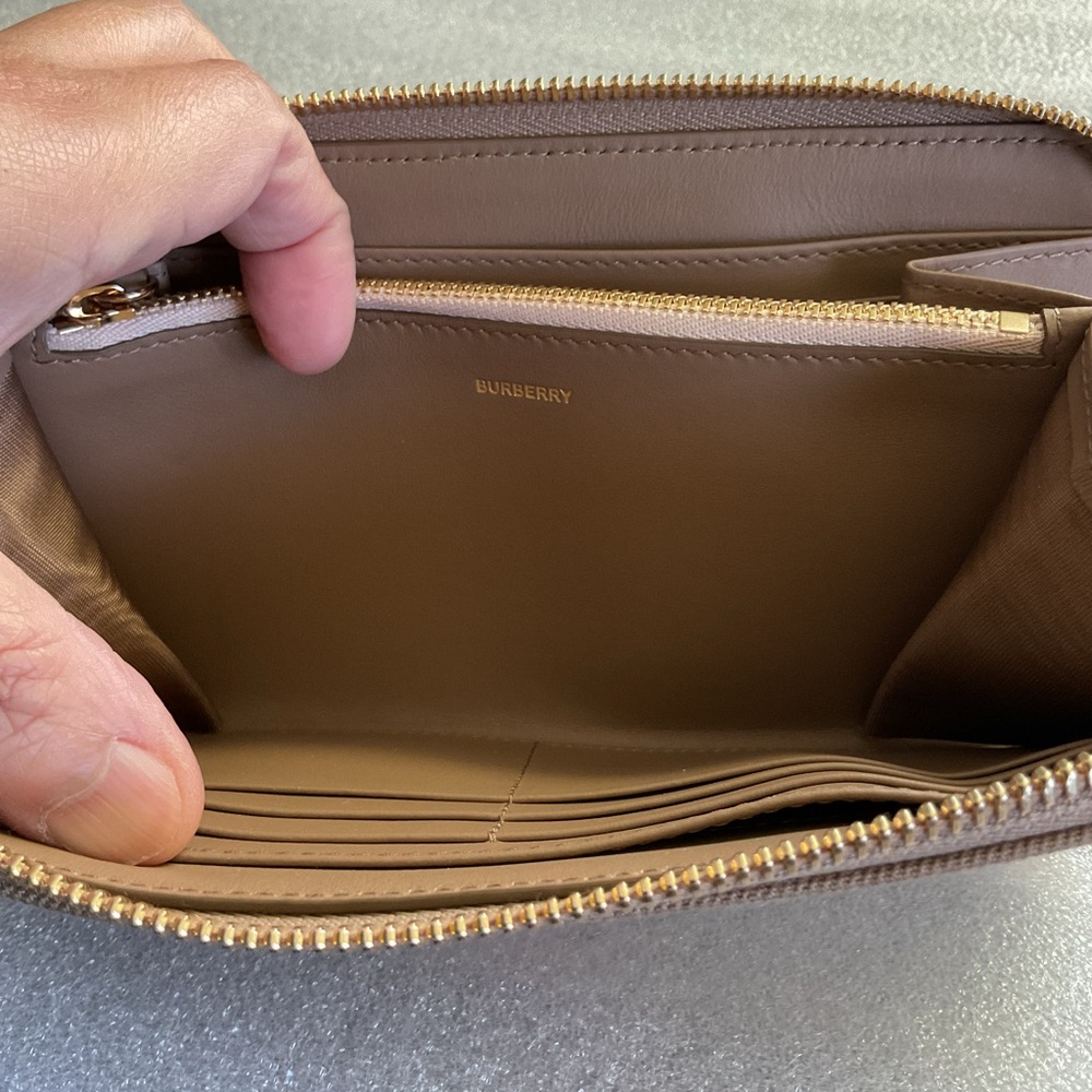 Burberry Tan and Pink Check Wallet - Picture 3 of 4